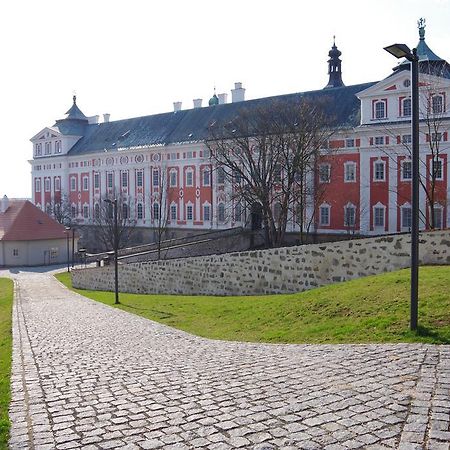 Apartmany U Namesti Broumov Exterior foto